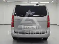 2017 Hyundai Starex