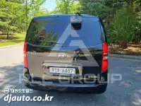 2017 Hyundai Starex