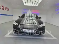 2018 Genesis EQ900