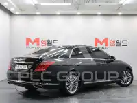 2018 Genesis EQ900