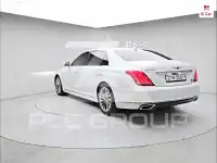 2018 Genesis EQ900
