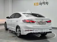 2018 Hyundai Avante