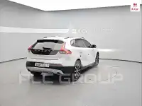 2019 Volvo V40
