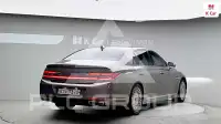2019 Genesis G90