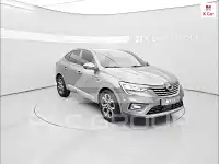 2020 Renault Xm3