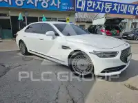 2020 Genesis G90