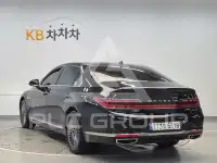 2020 Genesis G90