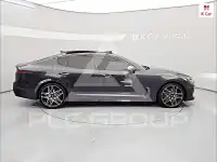 2021 KIA Stinger