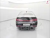 2021 Genesis G90