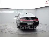 2021 Genesis G90