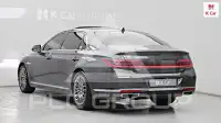 2021 Genesis G90