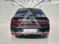 2021 Genesis G90