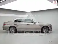 2021 Genesis G90