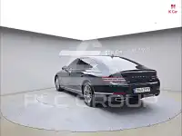 2021 Genesis G80