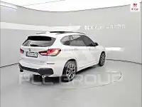 2022 BMW X1