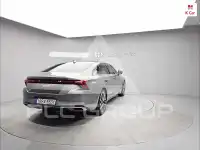 2022 KIA K8