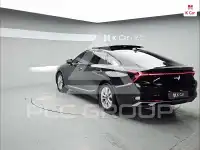 2022 KIA K8