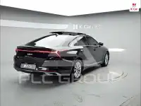 2022 KIA K8