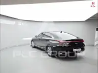 2022 KIA K8