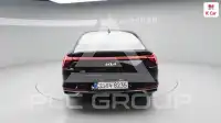 2022 KIA K8