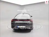 2022 KIA K8