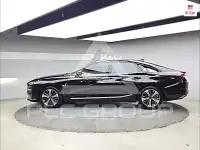 2022 KIA K8