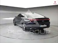 2022 KIA K8