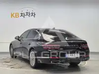 2022 Genesis G80