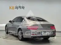 2022 Genesis G80