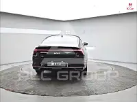 2023 KIA K8