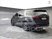 2023 KIA Carnival