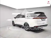 2023 KIA Carnival