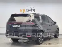 2023 KIA Carnival