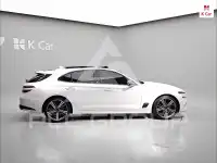 2023 Genesis G70