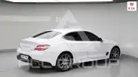 2023 Genesis G70