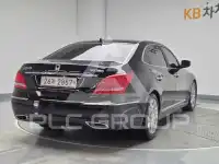 2012 Hyundai Equus
