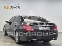 2011 Hyundai Equus