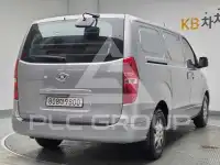 2013 Hyundai Grand Starex