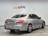 2012 Hyundai Genesis