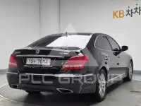 2012 Hyundai Equus