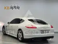 2012 Porsche Panamera