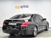 2013 Hyundai Equus