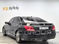 2013 Hyundai Equus