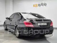 2013 Hyundai Equus