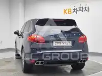 2014 Porsche CAYENNE