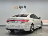 2015 Hyundai Grandeur