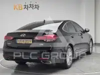 2015 Hyundai Aslan