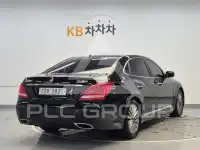 2015 Hyundai Equus