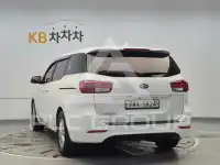 2015 KIA Carnival