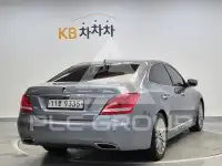 2015 Hyundai Equus